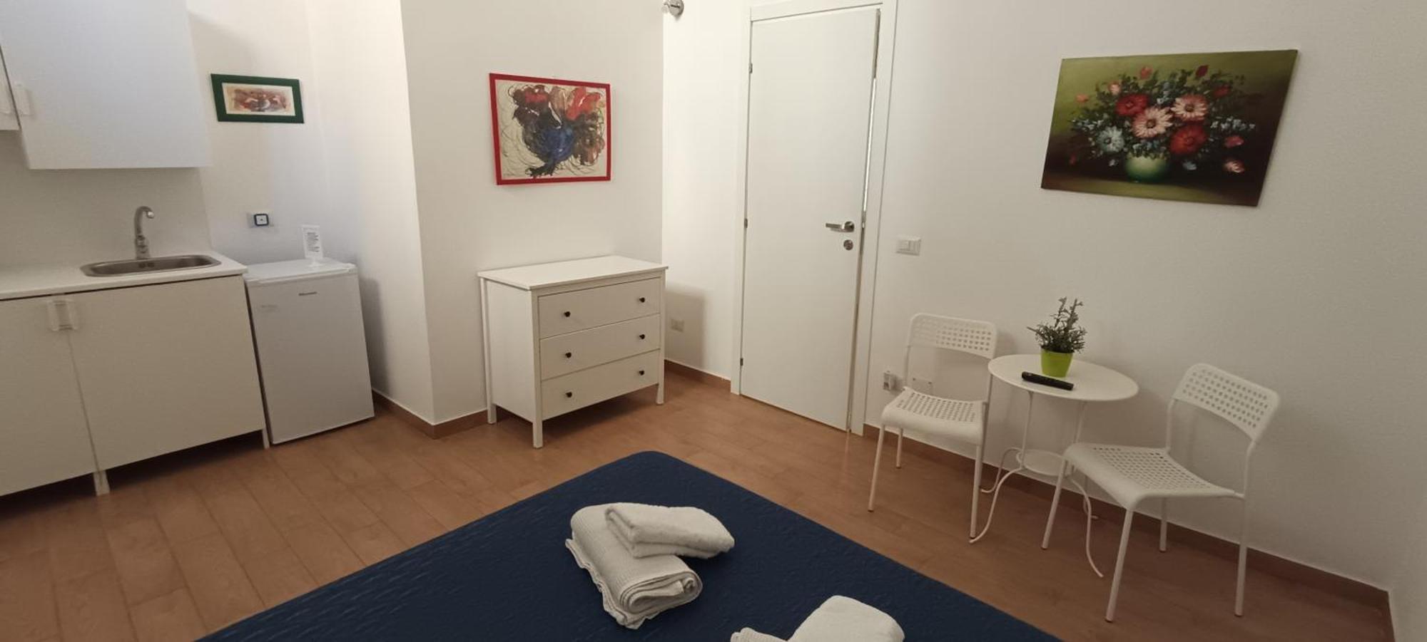Casa Laura Oliva Mancini Bed & Breakfast Наполи Екстериор снимка