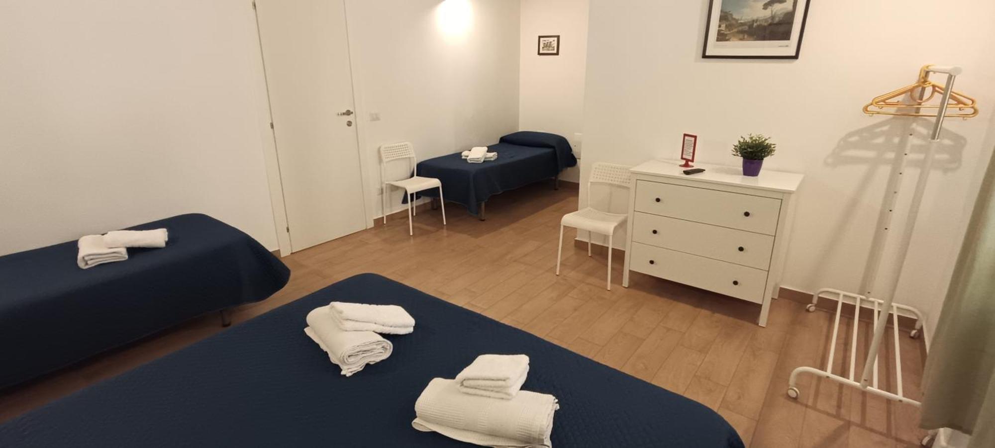Casa Laura Oliva Mancini Bed & Breakfast Наполи Екстериор снимка